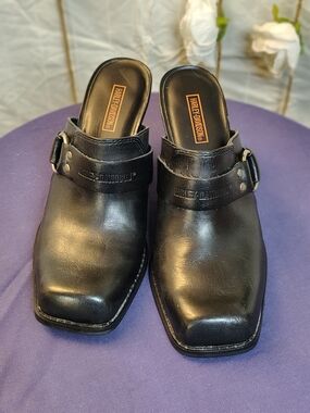 Harley-Davidson Woman's Black Leather Mule Clogs